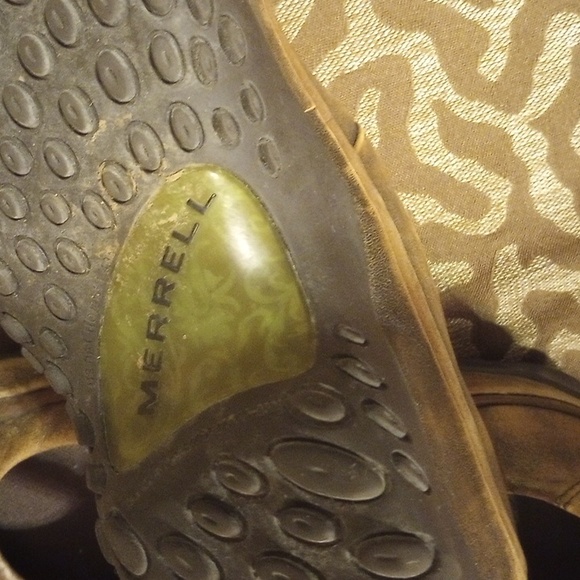 Merrell Shoes Free with $20 purchase - Picture 4 of 4